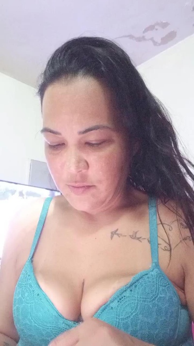 YUMI4MOON live cam on Cam4