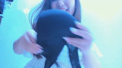 Yana_Dimples live cam on Cam4