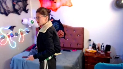 Yandal_Iris live cam on Cam4