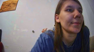 YaniraRoggeman live cam on Cam4