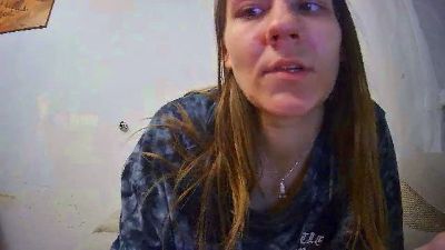 YaniraRoggeman live cam on Cam4