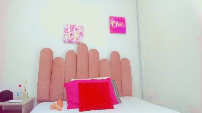 Yara20_ live cam on Cam4
