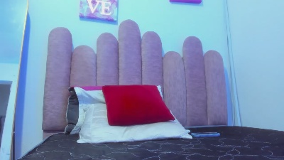 Yara20_ live cam on Cam4