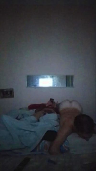 Yaraes live cam on Cam4
