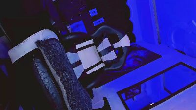 YarethRous live cam on Cam4