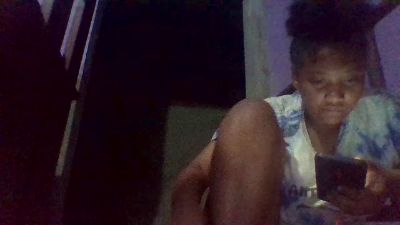 Yasmie live cam on Cam4