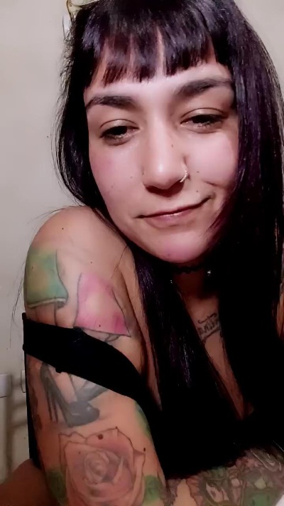 Yasminee live cam on Cam4