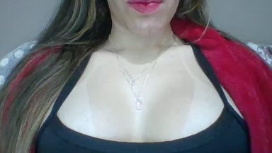 Yasmynleal live cam on Cam4