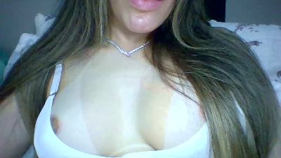 Yasmynleal live cam on Cam4