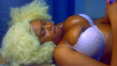 Yaspretty6 live cam on Cam4