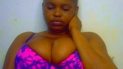 Yaspretty6 live cam on Cam4