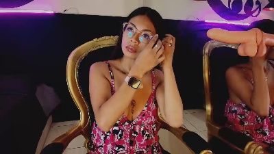 Yayittha live cam on Cam4