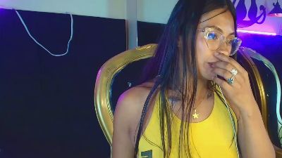 Yayittha live cam on Cam4