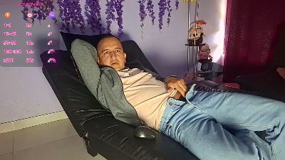 Yazfore live cam on Cam4