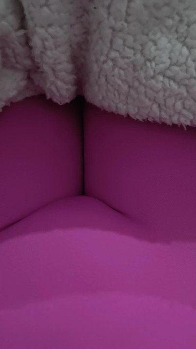 Yennyaurar live cam on Cam4