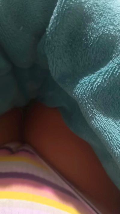 Yennyaurar live cam on Cam4