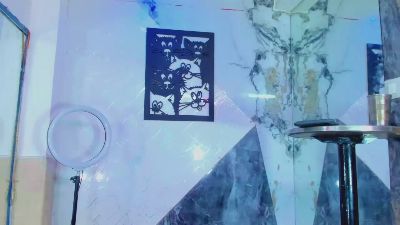 Yessica_Broown live cam on Cam4