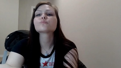 YettaGenualdo live cam on Cam4