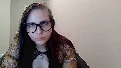 YettaGenualdo live cam on Cam4