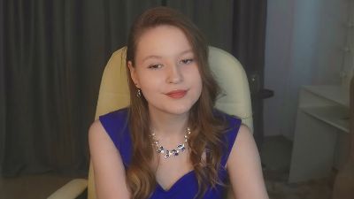 YevetteKitson live cam on Cam4