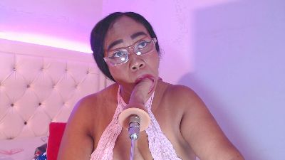 Yhazan_blake88 live cam on Cam4