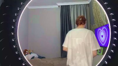 YiPesch live cam on Cam4