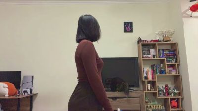 YingPopichak live cam on Cam4