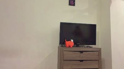 YingPopichak live cam on Cam4