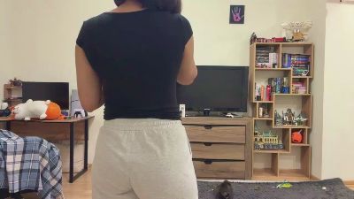 YingPopichak live cam on Cam4