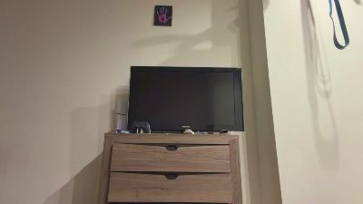 YingPopichak live cam on Cam4