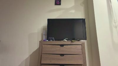 YingPopichak live cam on Cam4