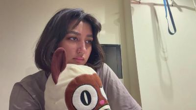 YingPopichak live cam on Cam4