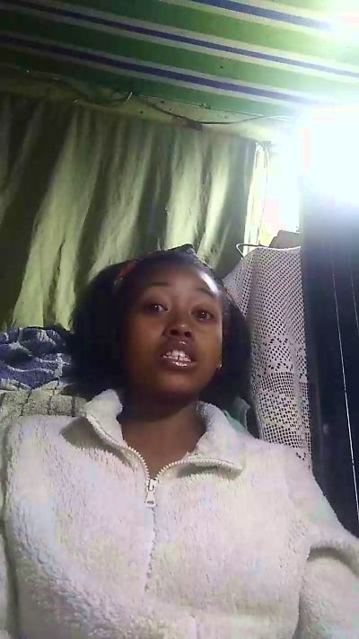 Ylina live cam on Cam4