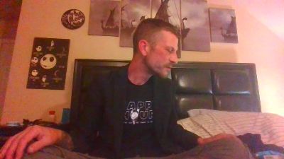 Yll3kS live cam on Cam4