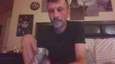 Yll3kS live cam on Cam4
