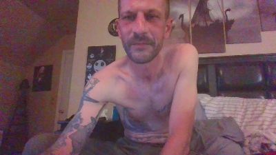 Yll3kS live cam on Cam4