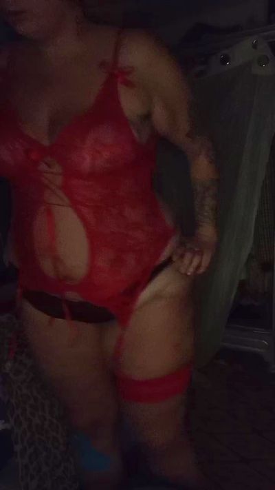 Yo87 live cam on Cam4