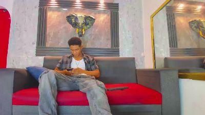 Yoel_Blessed live cam on Cam4