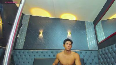 Yoel_Blessed live cam on Cam4