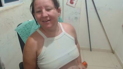 Yohis_Kiut25 live cam on Cam4