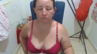 Yohis_Kiut25 live cam on Cam4