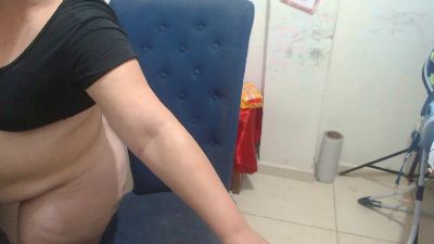 Yohis_Kiut25 live cam on Cam4