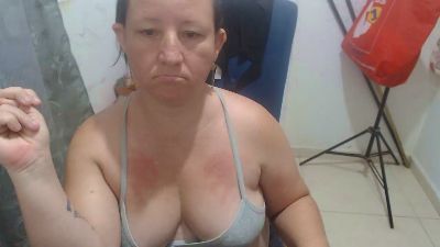 Yohis_Kiut25 live cam on Cam4