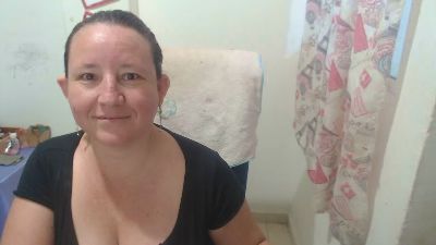 Yohis_Kiut25 live cam on Cam4