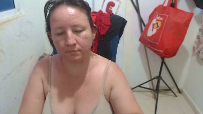 Yohis_Kiut25 live cam on Cam4