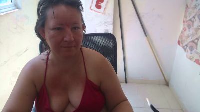 Yohis_Kiut25 live cam on Cam4