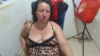 Yohis_Kiut25 live cam on Cam4