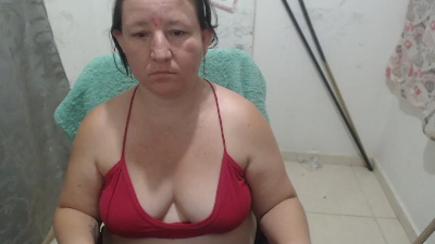 Yohis_Kiut25 live cam on Cam4