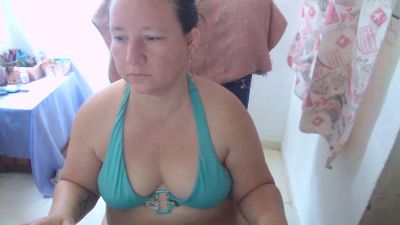 Yohis_Kiut25 live cam on Cam4
