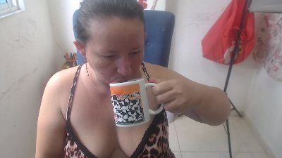 Yohis_Kiut25 live cam on Cam4